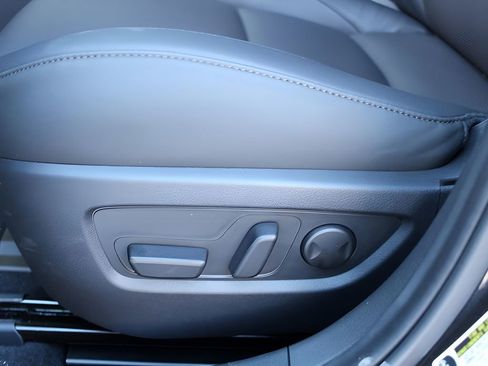 Used 2025 MAZDA CX-30 2.5 Turbo w/ Premium Plus Pkg image 15