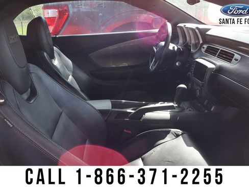 Used 2015 Chevrolet Camaro SS RWD image 13