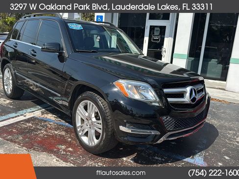 Used 2015 Mercedes-Benz GLK 250 GLK 250 BlueTEC 4MATIC Sport U image 4