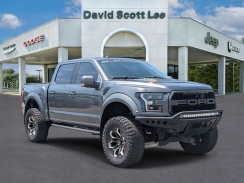 Used 2019 Ford F150 Raptor w/ Equipment Group 802A Luxury AWD/4WD image 29