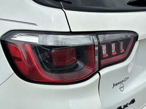 Used 2019 Jeep Compass Sport AWD/4WD image 11