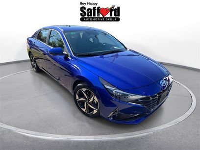 Certified 2022 Hyundai Elantra SEL w/ Convenience + Premium Package