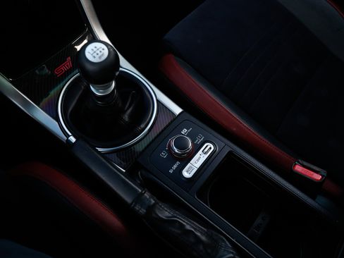 Used 2017 Subaru WRX STI image 43