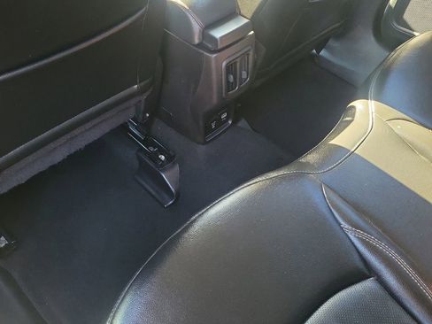 Used 2020 Jeep Compass Limited image 12