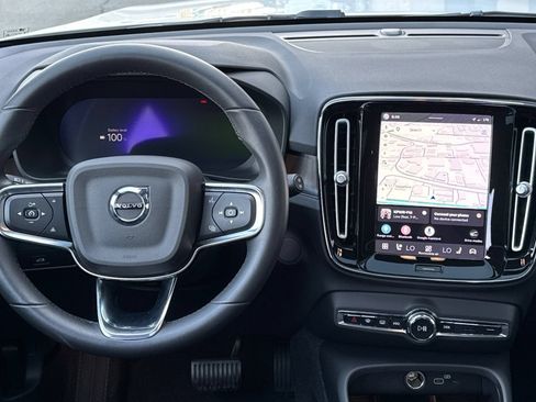 Used 2023 Volvo XC40 Recharge Plus AWD/4WD image 15