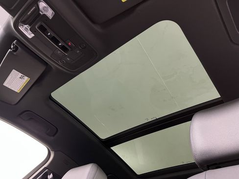 Used 2025 Audi Q3 2.0T Premium w/ Convenience Package image 20