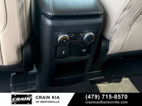 Used 2021 Ford Explorer Limited w/ Equipment Group 301A RWD image 27