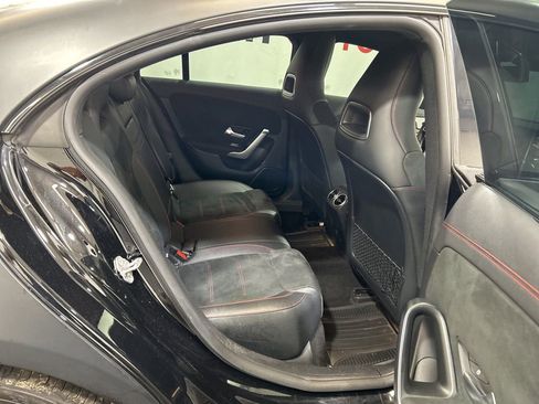 Used 2021 Mercedes-Benz CLA 250 4MATIC image 15