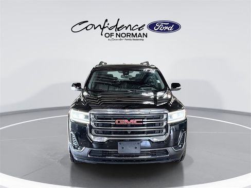 Used 2021 GMC Acadia AT4 w/ Technology Package image 2