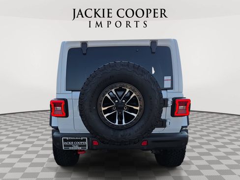 Used 2026 Jeep Wrangler Unlimited Rubicon AWD/4WD image 6