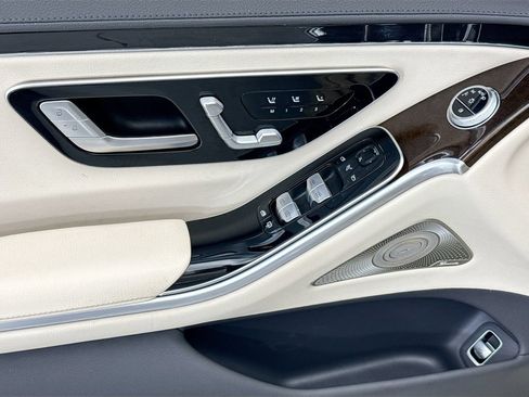 Certified 2023 Mercedes-Benz S 500 4MATIC image 22