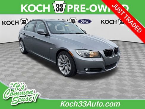 Used 2011 BMW 328i Sedan image 1