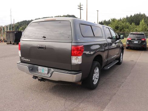 Used 2011 Toyota Tundra 2WD Double Cab w/ Tow Pkg image 5