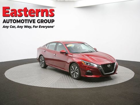 Used 2021 Nissan Altima 2.5 SV w/ SV Premium Package image 49