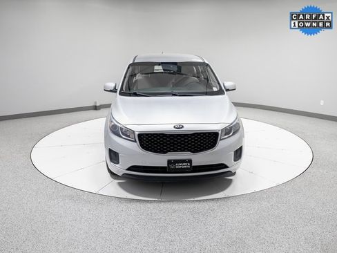 Used 2018 Kia Sedona L image 25