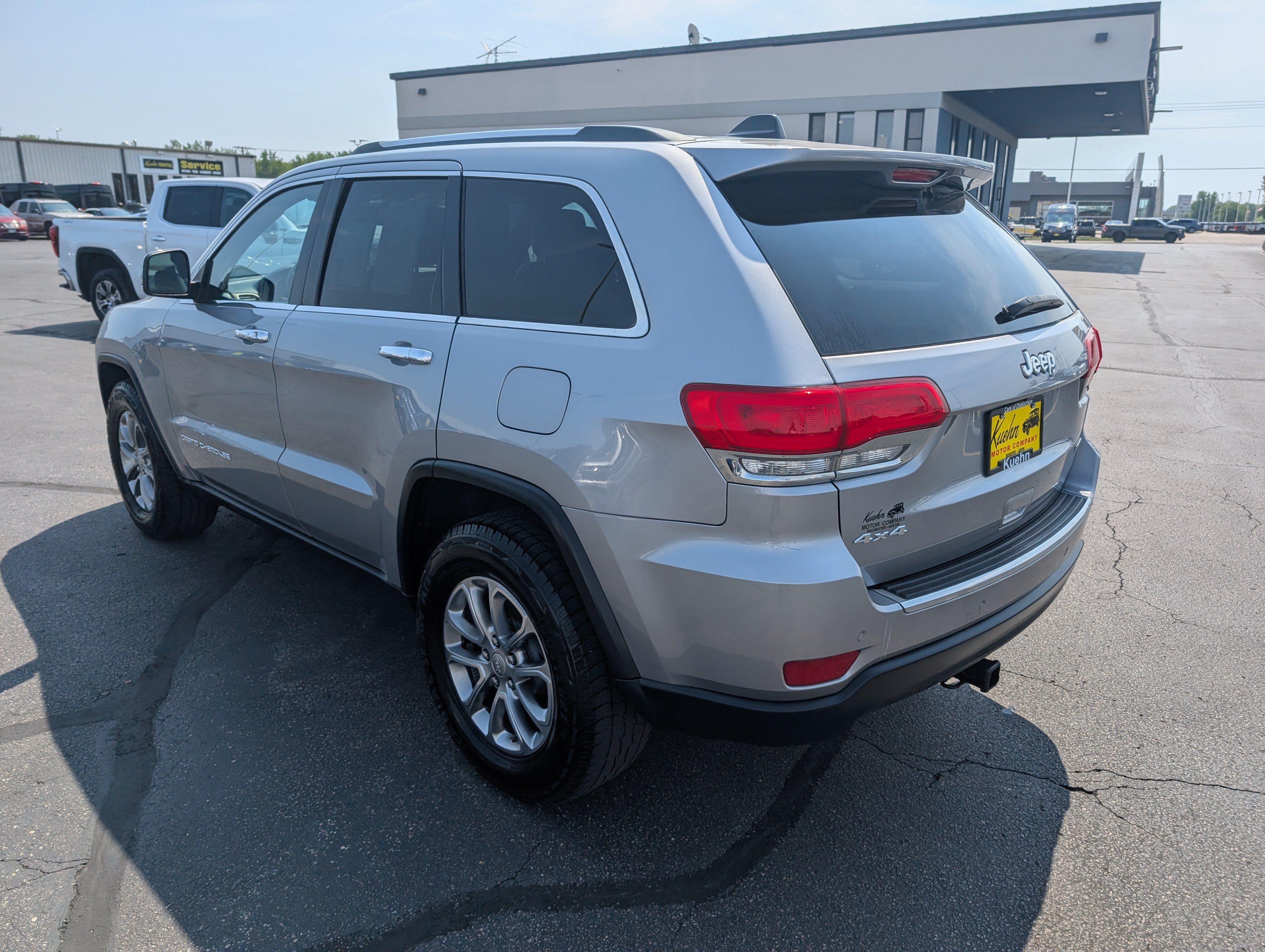 Used 2015 Jeep Grand Cherokee Limited AWD/4WD image 6