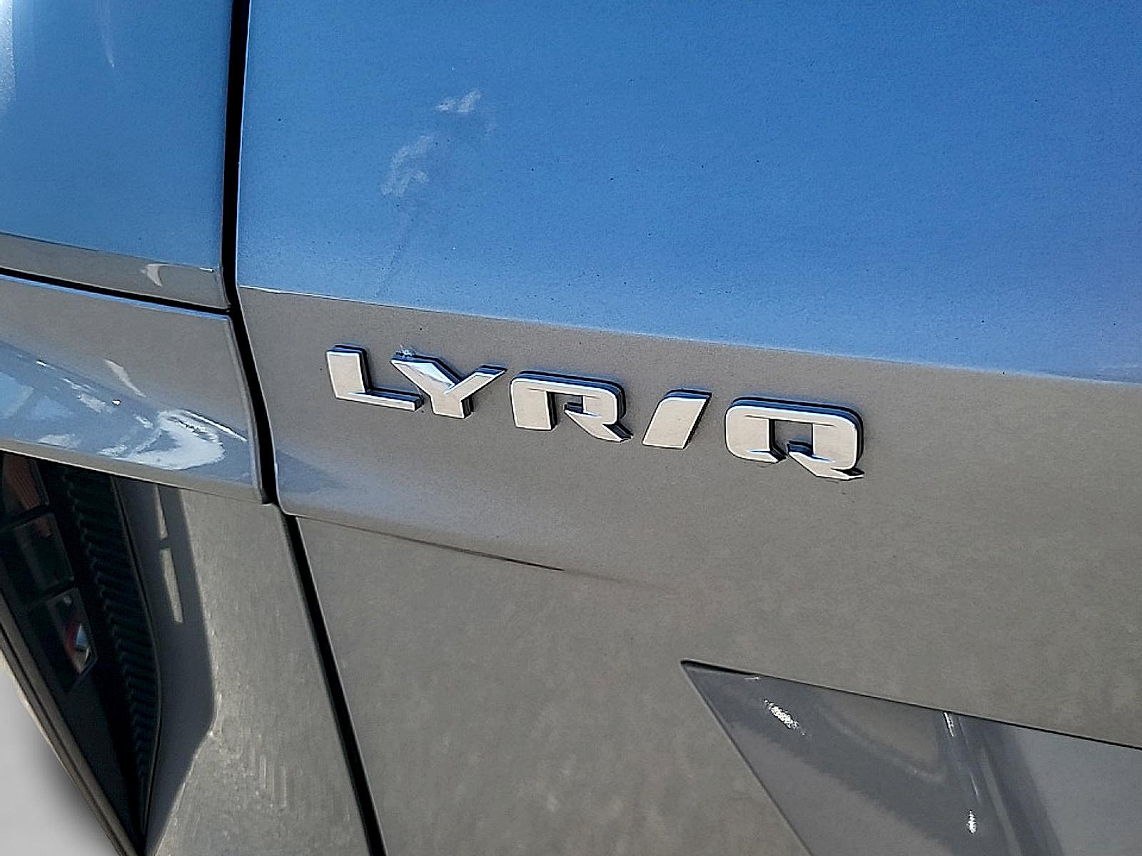 Certified 2024 Cadillac Lyriq Sport AWD/4WD image 32
