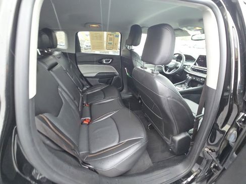Used 2022 Jeep Compass Limited AWD/4WD image 30