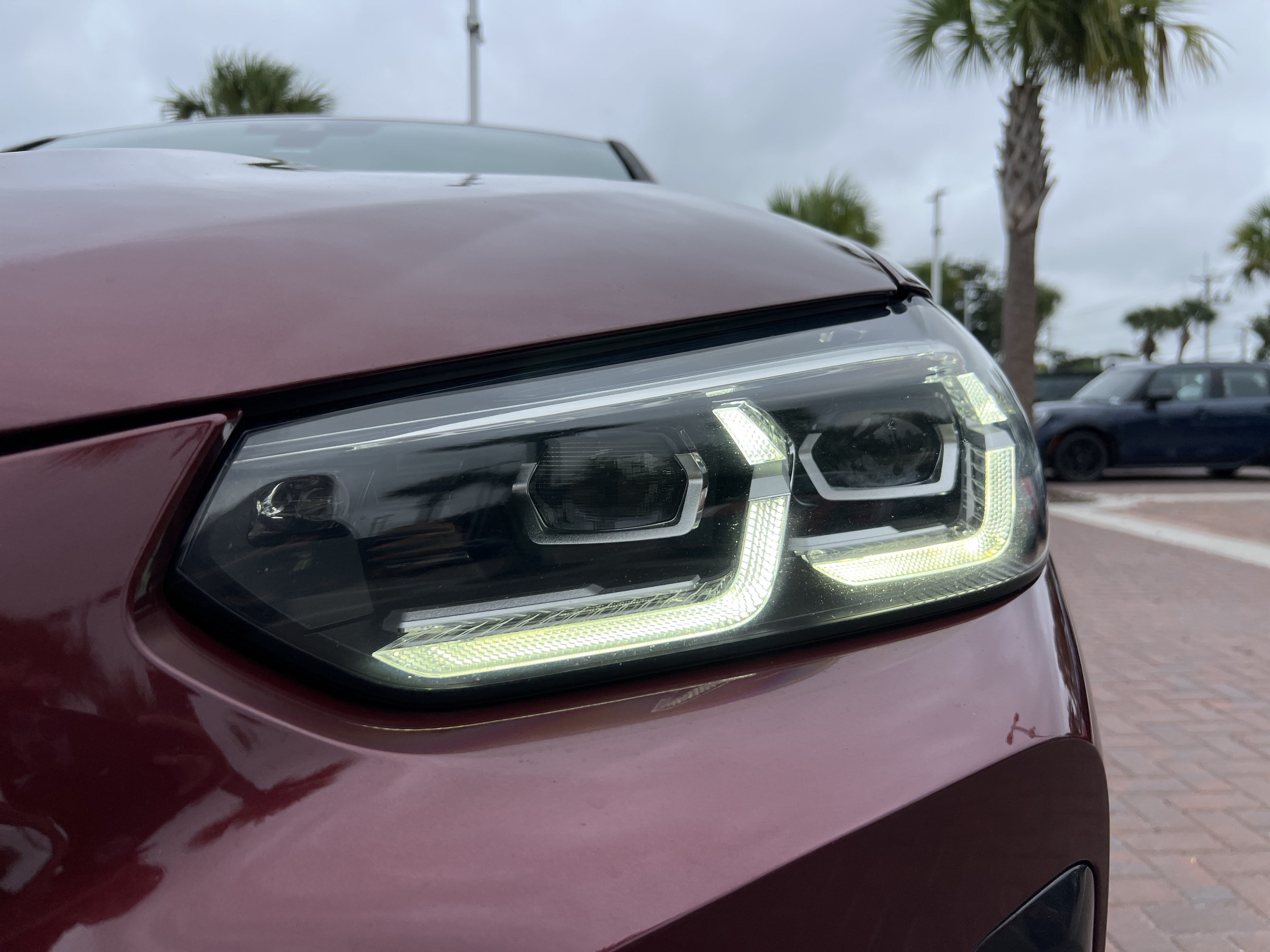 Used 2022 BMW X4 xDrive30i w/ M Sport Package 2 AWD/4WD image 6