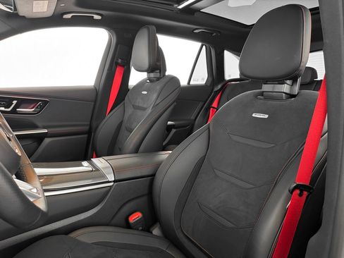 Used 2024 Mercedes-Benz GLC 43 AMG 4MATIC image 15