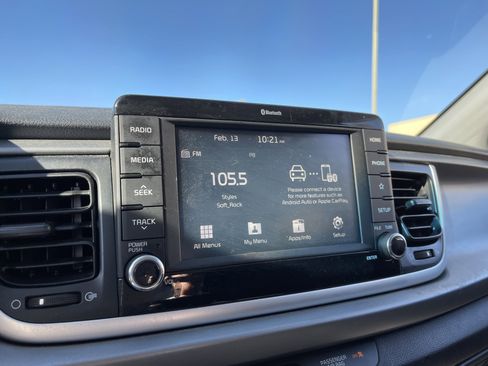 Used 2020 Kia Rio LX image 23