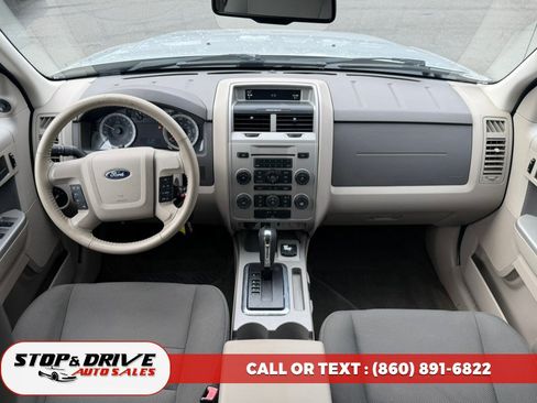 Used 2009 Ford Escape 4WD Hybrid image 10