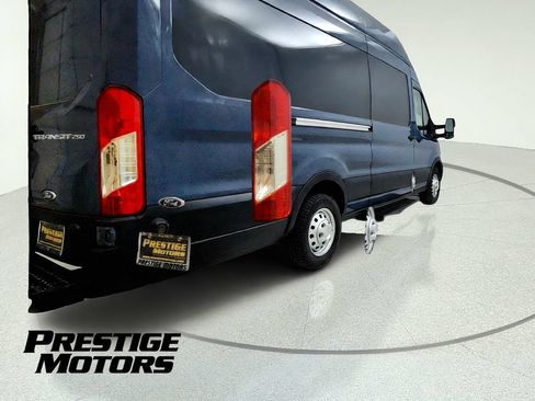 Used 2022 Ford Transit 250 148 High Roof Extended AWD w/ Parcel Delivery Package image 7