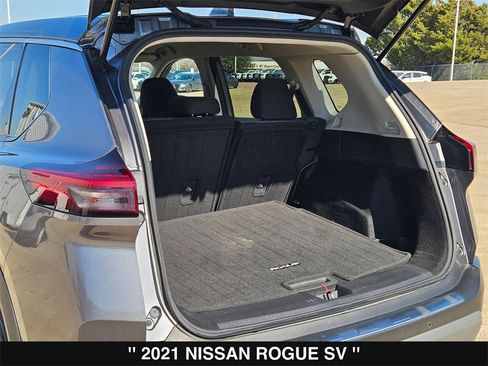 Used 2021 Nissan Rogue SV image 33