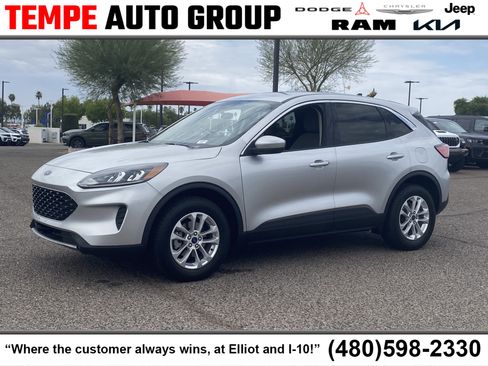 Used 2020 Ford Escape SE AWD/4WD image 1