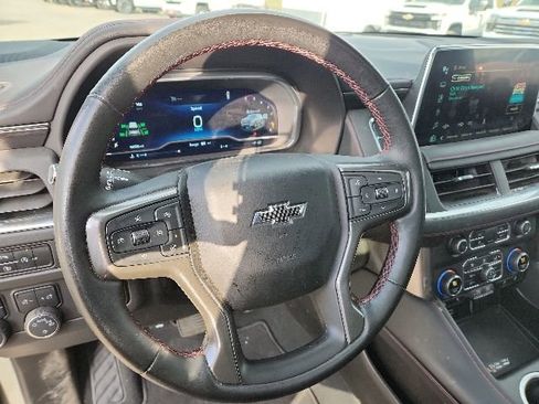 Certified 2024 Chevrolet Suburban RST w/ Luxury Package AWD/4WD image 9