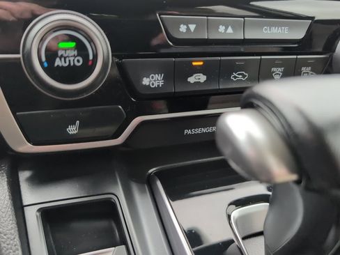 Used 2018 Honda CR-V EX-L image 18