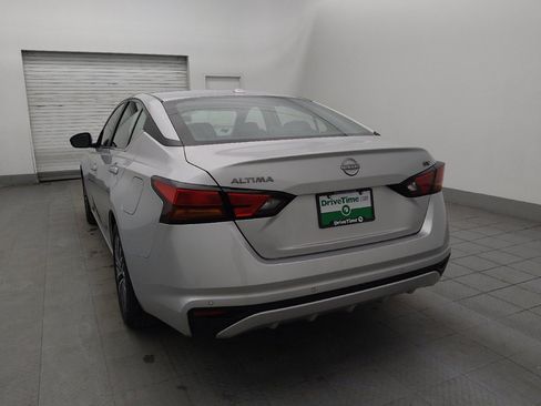 Used 2023 Nissan Altima 2.5 SV image 6