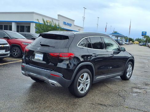 Used 2023 Mercedes-Benz GLA 250 w/ Premium Package image 2