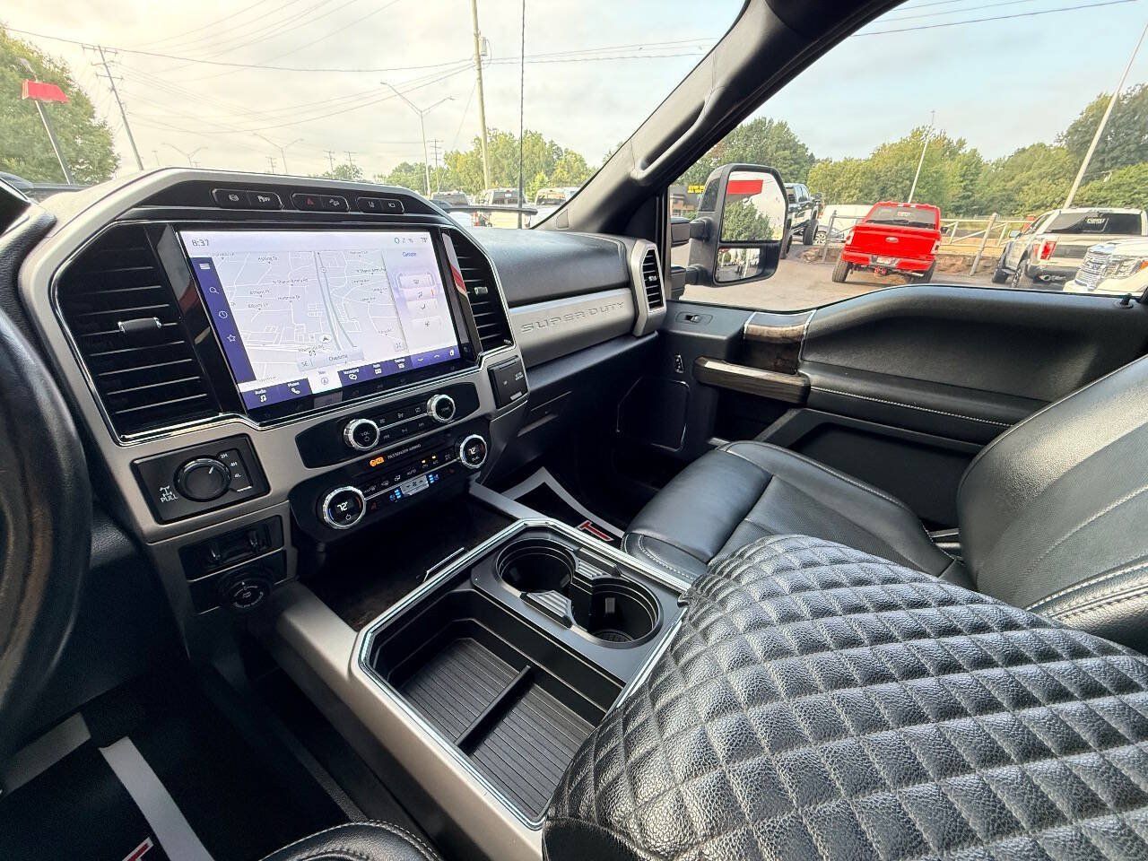 Used 2022 Ford F250 Lariat w/ Lariat Ultimate Package AWD/4WD image 32