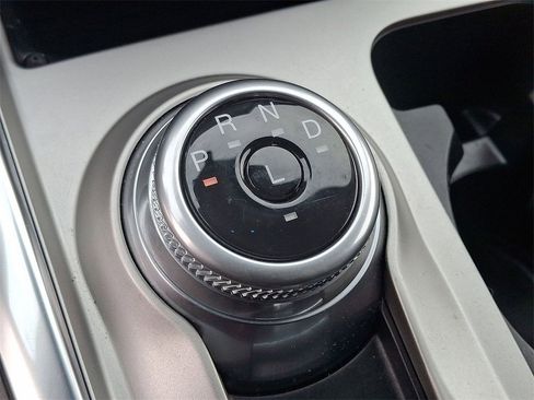 Used 2023 Ford Explorer XLT w/ Equipment Group 202A image 12