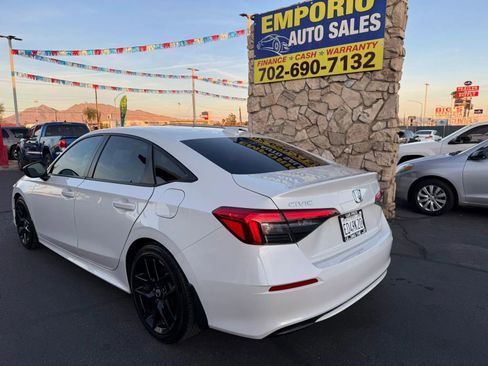 Used 2023 Honda Civic Sport image 7