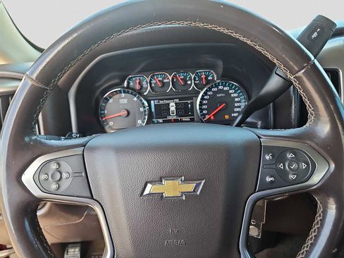 Used 2018 Chevrolet Silverado 1500 LT w/ Texas Edition image 19