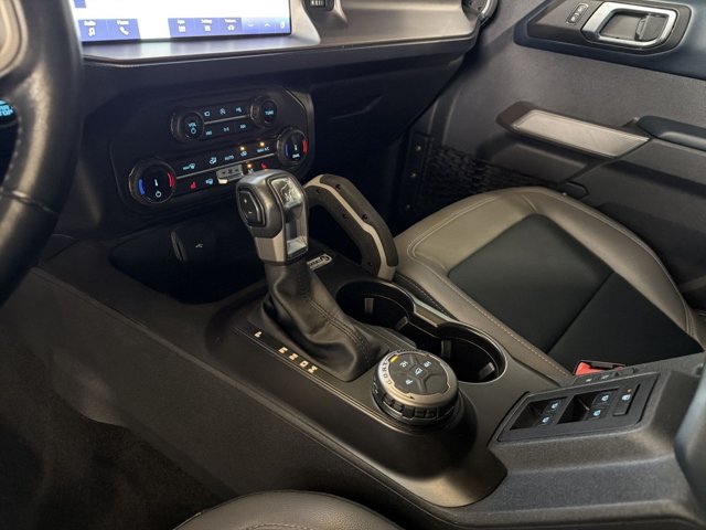 Used 2022 Ford Bronco Outer Banks AWD/4WD image 21