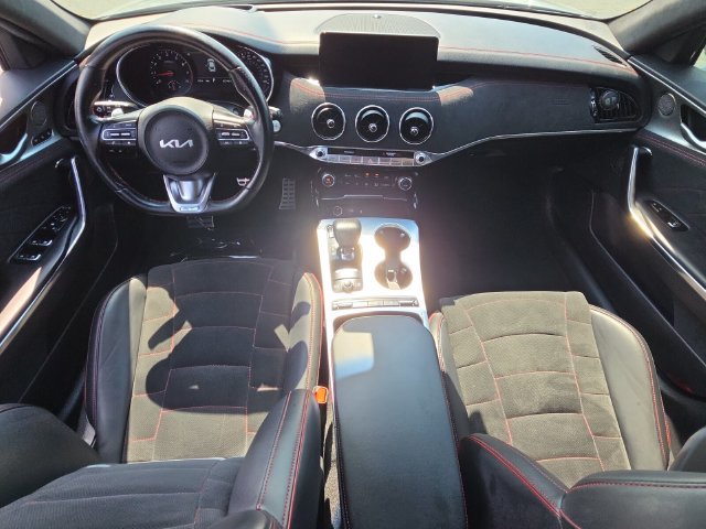 Used 2023 Kia Stinger GT2 RWD image 13