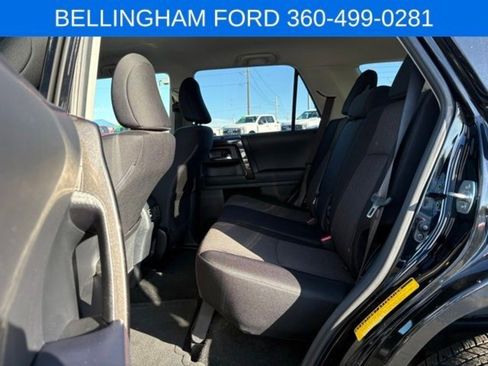 Used 2024 Toyota 4Runner TRD Off-Road image 34