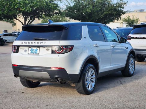 Used 2018 Land Rover Discovery Sport HSE AWD/4WD image 6