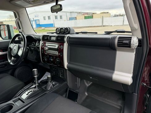 Used 2007 Toyota FJ Cruiser 4WD image 23