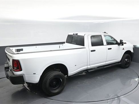Used 2025 RAM 3500 Tradesman image 40