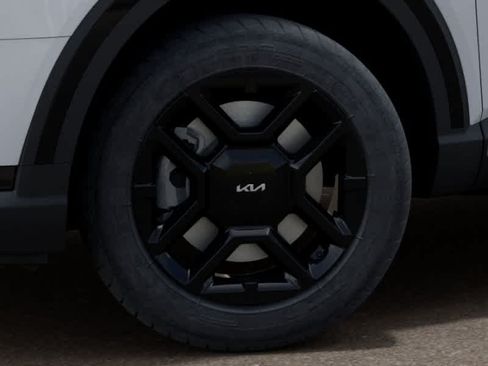 New 2027 Kia Telluride LX FWD image 9
