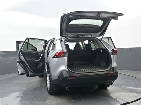 Used 2023 Toyota RAV4 LE image 34