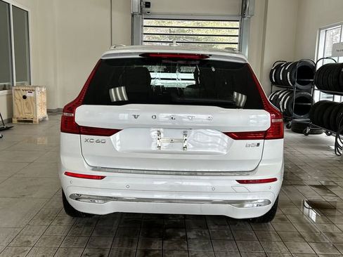 Certified 2023 Volvo XC60 B5 Plus w/ Climate Package image 3