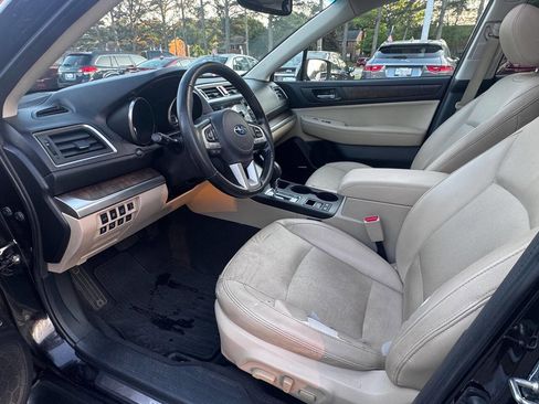 Used 2016 Subaru Outback 2.5i Limited AWD/4WD image 13