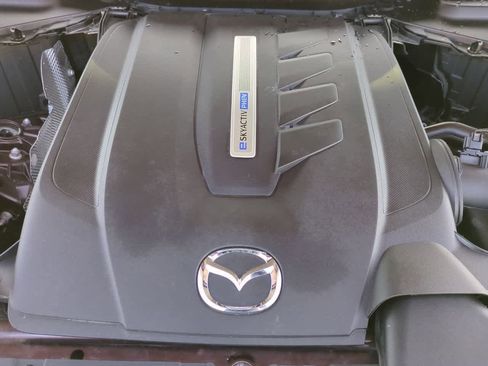 Used 2024 MAZDA CX-90 Plug-In Hybrid w/ Premium Pkg image 13