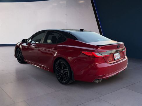 Used 2025 Toyota Camry XSE image 3