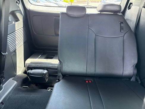 New 2026 Toyota Sienna Platinum AWD/4WD image 32